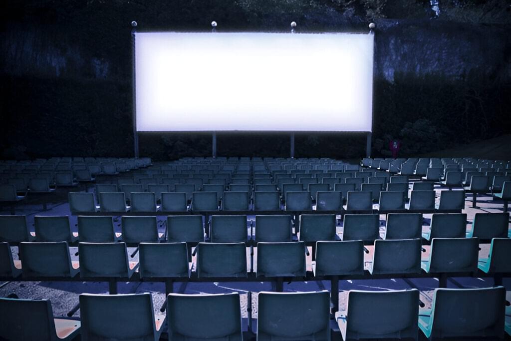 Projector Screen